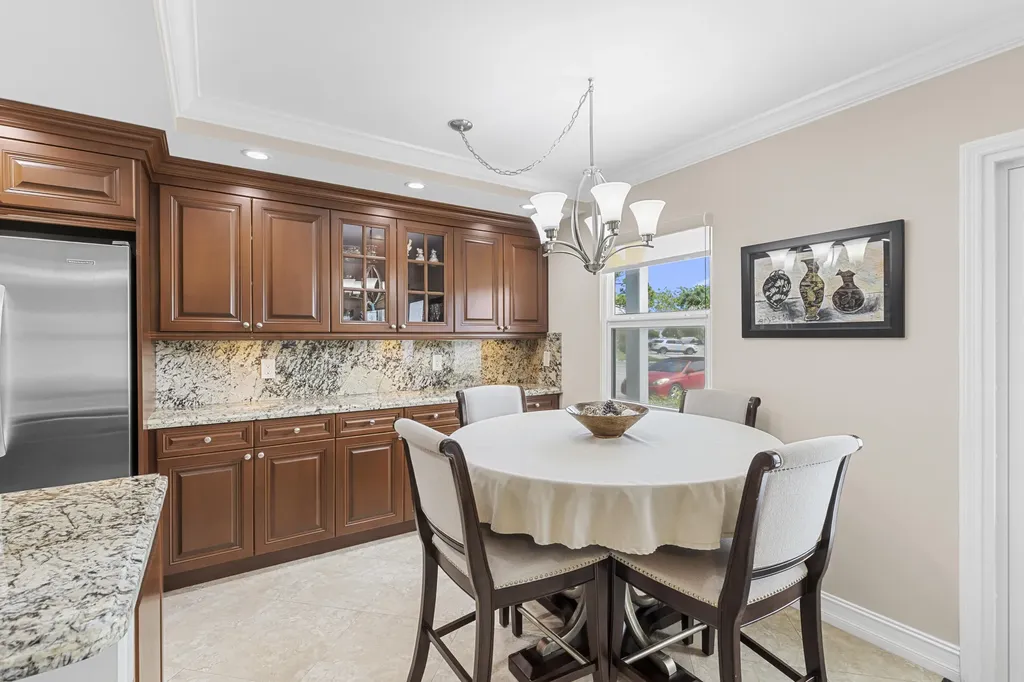 1005 Islewood D Deerfield Beach FL 33442