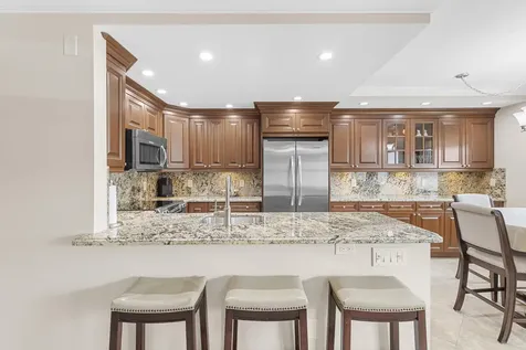 1005 Islewood D Deerfield Beach FL 33442