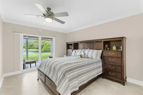 1005 Islewood D Deerfield Beach FL 33442