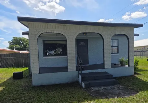 1019 NW 2nd Street Okeechobee FL 34972