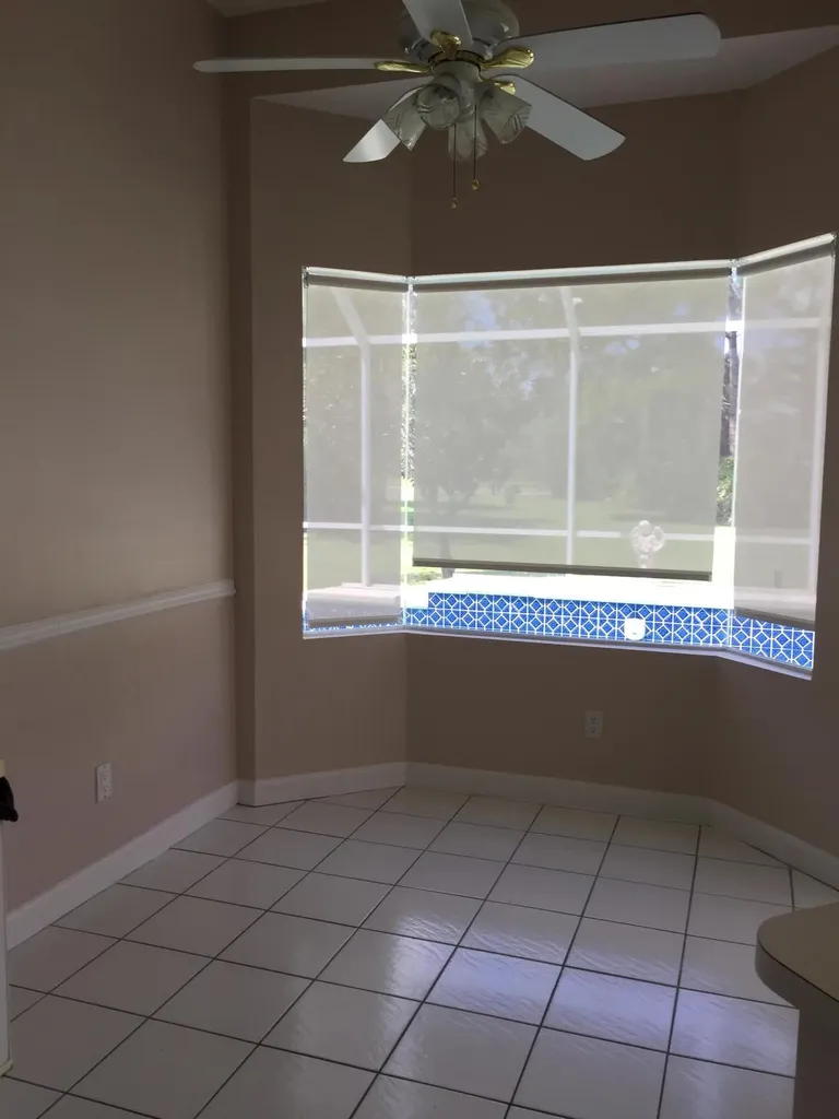557 SW New Castle Cove Port St Lucie FL 34986
