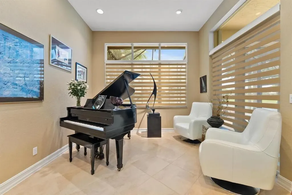 8247 NW 107th Terrace Parkland FL 33076