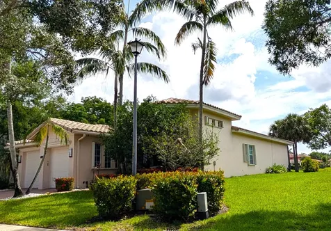 8247 NW 107th Terrace Parkland FL 33076