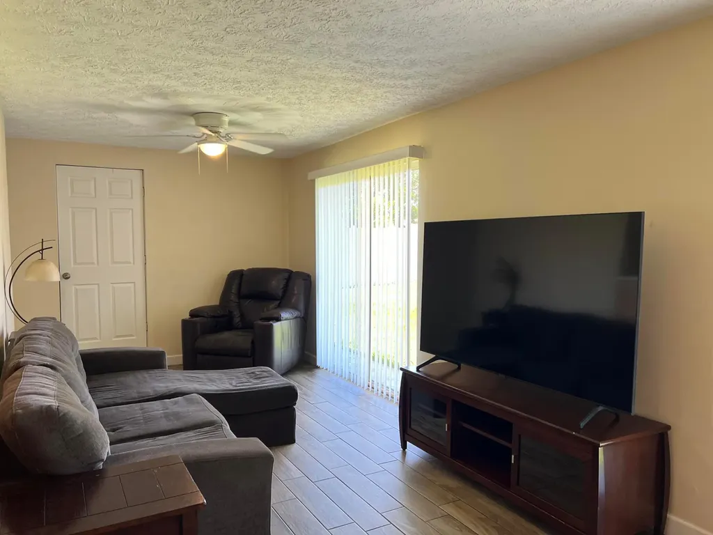 432 SW Curry Street Port St Lucie FL 34983