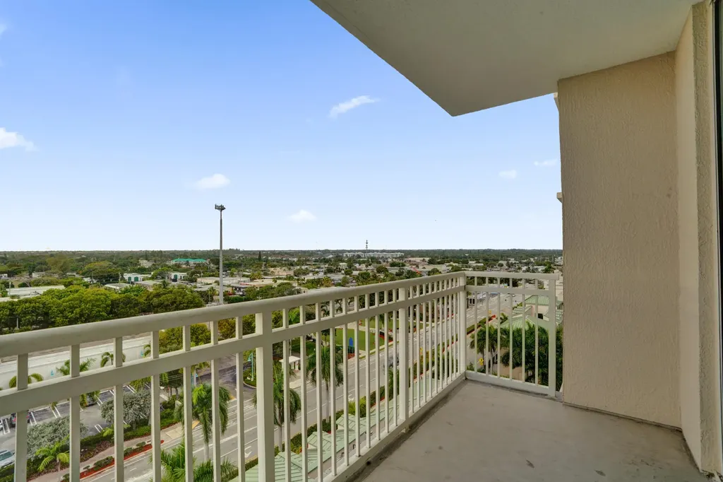 350 N Federal Highway Boynton Beach FL 33435