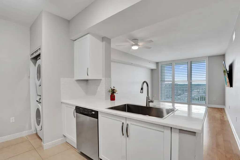 350 N Federal Highway Boynton Beach FL 33435