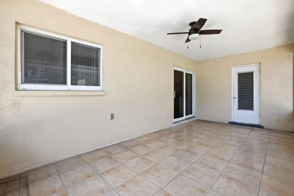 1880 SE 3rd Street Pompano Beach FL 33060