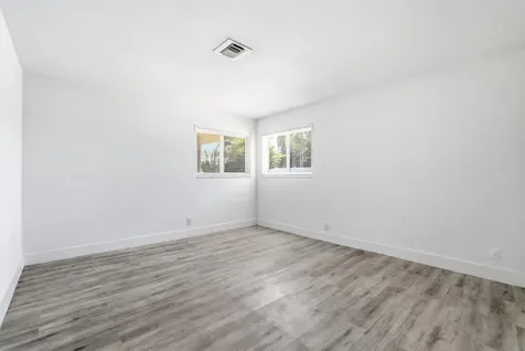 1880 SE 3rd Street Pompano Beach FL 33060