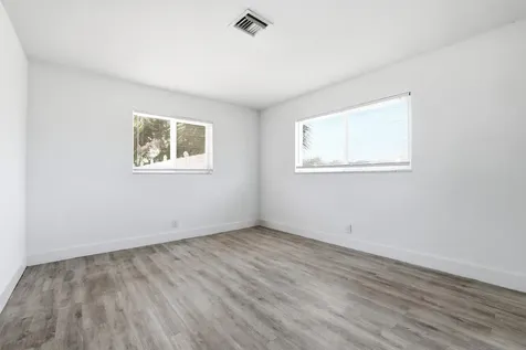 1880 SE 3rd Street Pompano Beach FL 33060