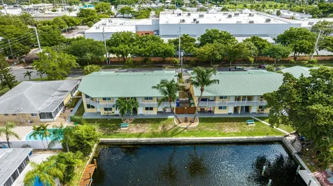 1880 SE 3rd Street Pompano Beach FL 33060