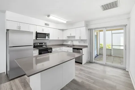 1880 SE 3rd Street Pompano Beach FL 33060
