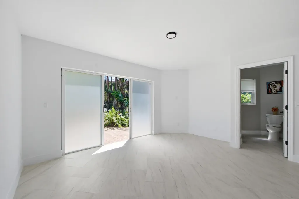 2824 NW 99th Terrace Sunrise FL 33322