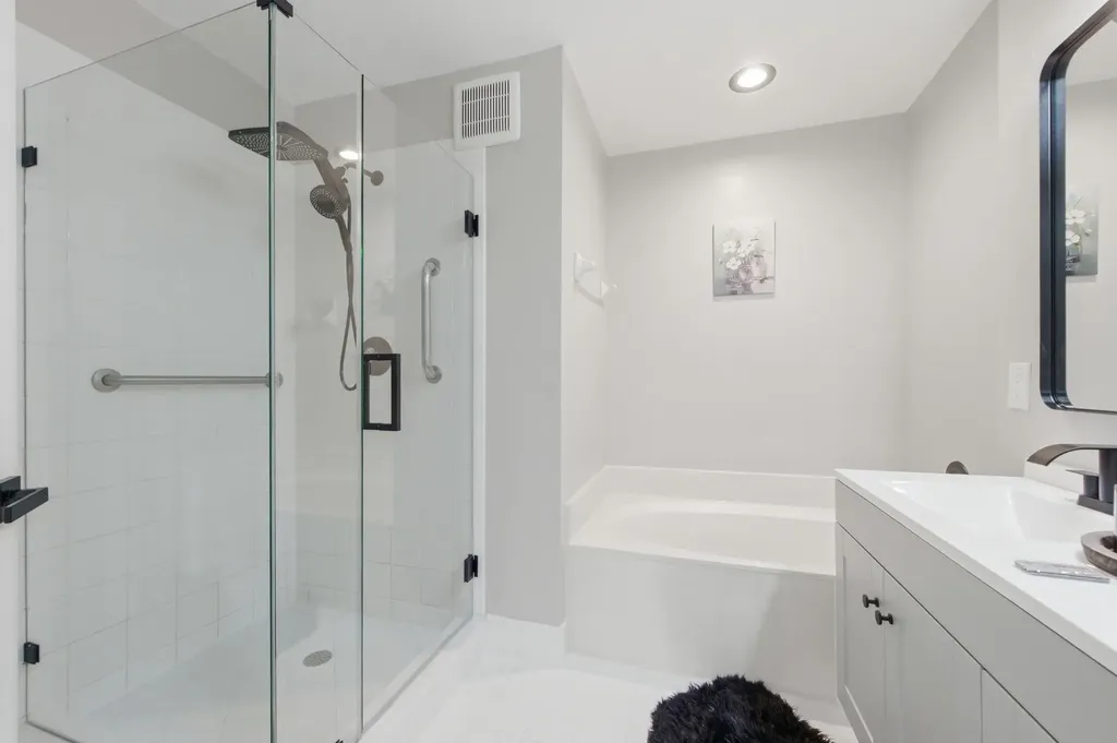 2824 NW 99th Terrace Sunrise FL 33322