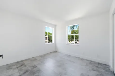 2824 NW 99th Terrace Sunrise FL 33322