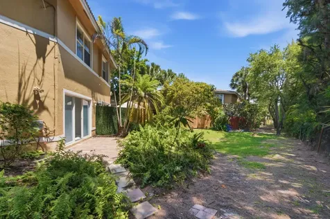 2824 NW 99th Terrace Sunrise FL 33322