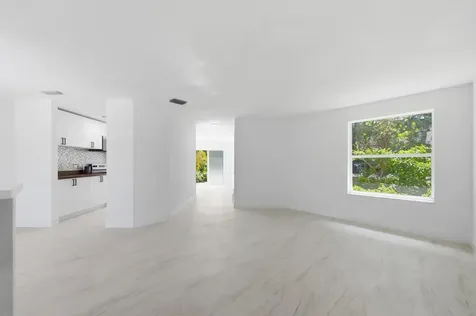 2824 NW 99th Terrace Sunrise FL 33322