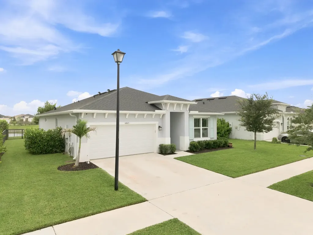 10825 SW Pacini Way Port St Lucie FL 34987