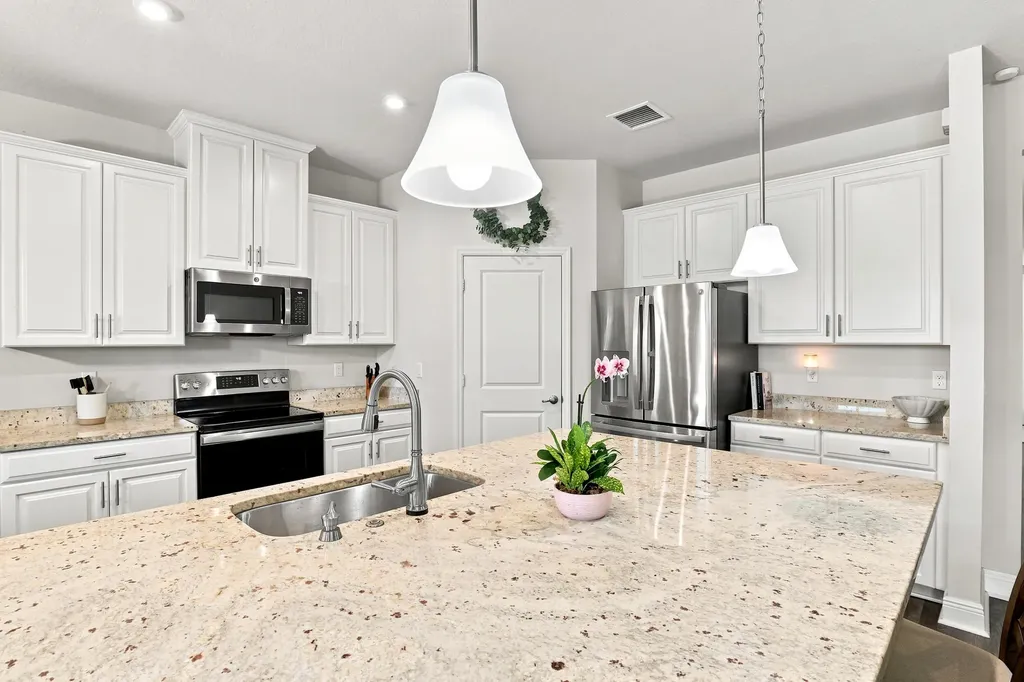 10825 SW Pacini Way Port St Lucie FL 34987