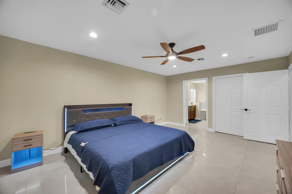 1037 SW Payne Avenue Port St Lucie FL 34953
