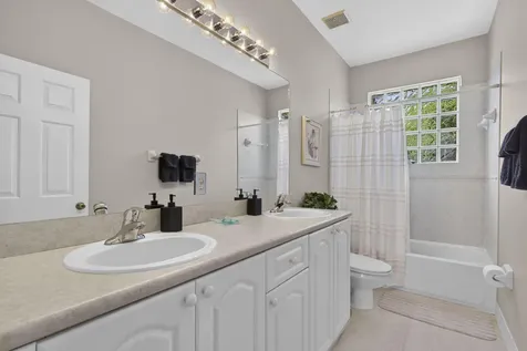 10675 Old Hammock Way Wellington FL 33414