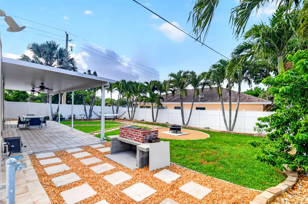 6901 S Congress Avenue Lake Worth FL 33462