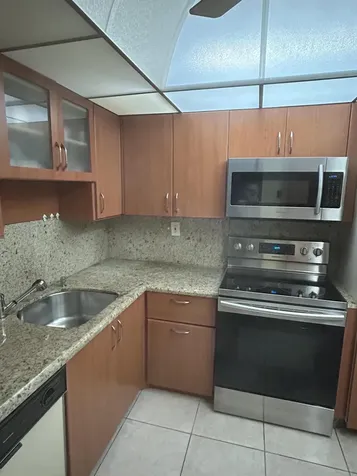1833 S Ocean Drive Hallandale Beach FL 33009