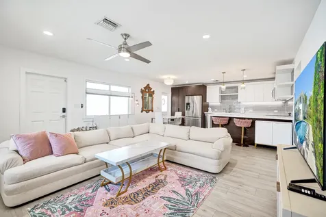 2050 NE 39th Street Fort Lauderdale FL 33308