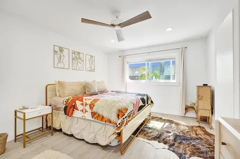 2050 NE 39th Street Fort Lauderdale FL 33308