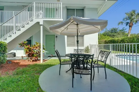 2050 NE 39th Street Fort Lauderdale FL 33308
