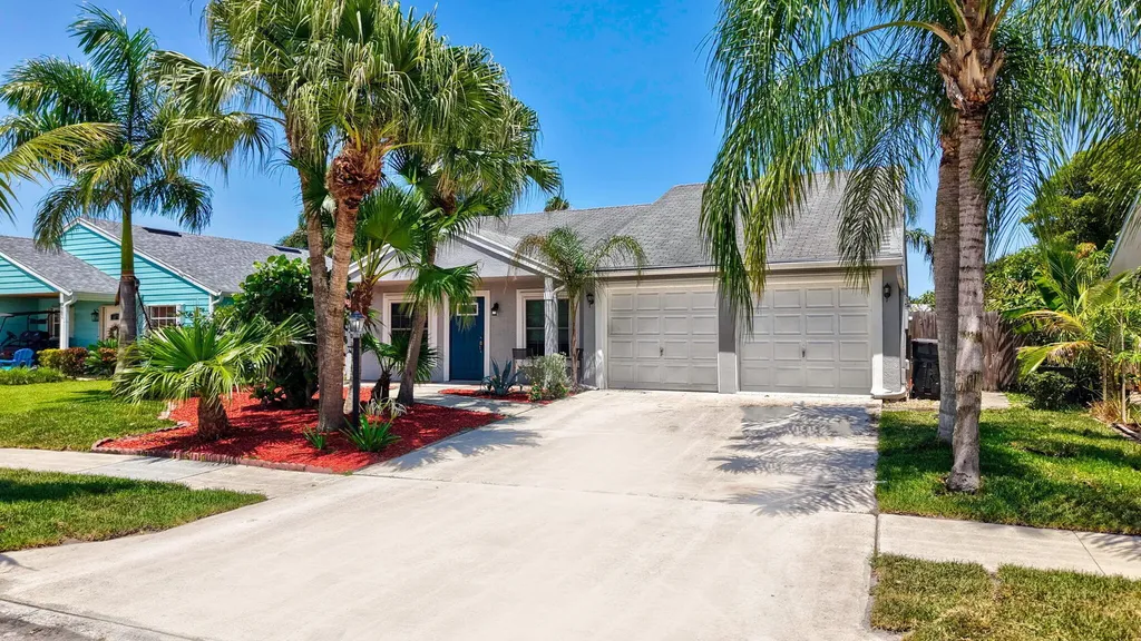 7955 Ridgewood Drive Lake Worth FL 33467