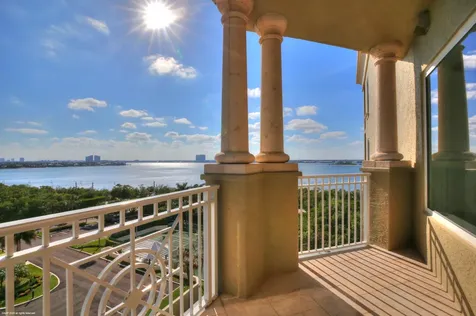 5310 N Ocean Drive Riviera Beach FL 33404
