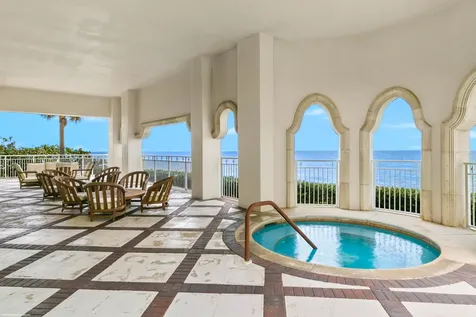 5310 N Ocean Drive Riviera Beach FL 33404