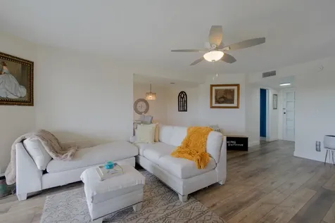 3959 Via Poinciana Drive Lake Worth FL 33467