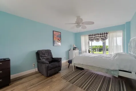 3959 Via Poinciana Drive Lake Worth FL 33467
