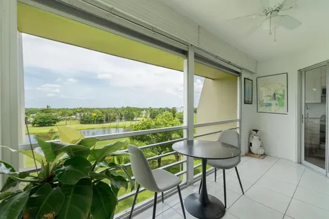 3959 Via Poinciana Drive Lake Worth FL 33467