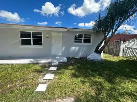 422 Caroline Avenue West Palm Beach FL 33413