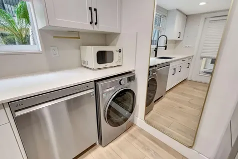 49 SE 7th Avenue Delray Beach FL 33483