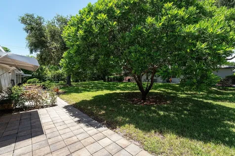 1210 S Drive Circle Delray Beach FL 33445