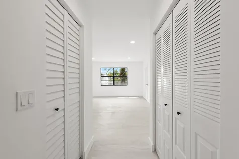 9293 Vista Del Lago Boca Raton FL 33428