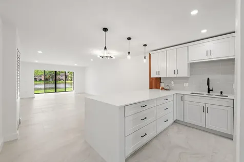 9293 Vista Del Lago Boca Raton FL 33428