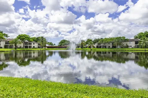 9293 Vista Del Lago Boca Raton FL 33428