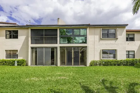 9293 Vista Del Lago Boca Raton FL 33428