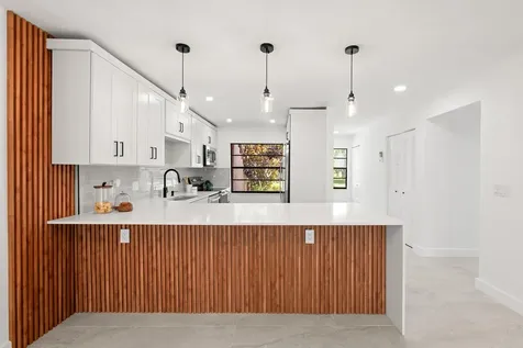 9293 Vista Del Lago Boca Raton FL 33428
