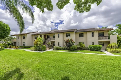 9293 Vista Del Lago Boca Raton FL 33428