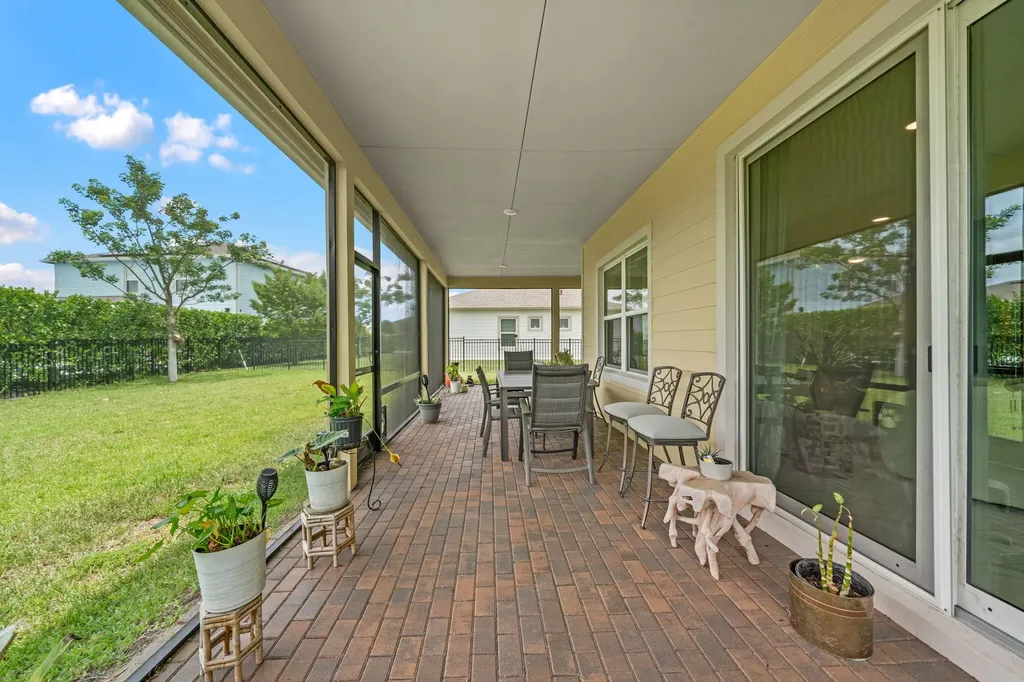 19227 Broad Shore Walk Loxahatchee FL 33470