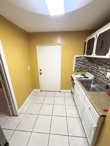 1885 NE 177th Street North Miami Beach FL 33162
