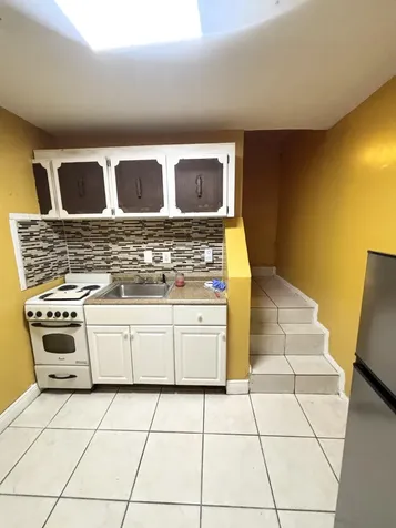 1885 NE 177th Street North Miami Beach FL 33162