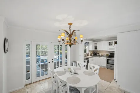 1252 SE Madison Avenue Stuart FL 34996