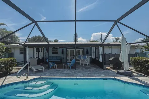 1252 SE Madison Avenue Stuart FL 34996