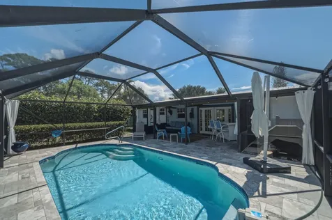 1252 SE Madison Avenue Stuart FL 34996